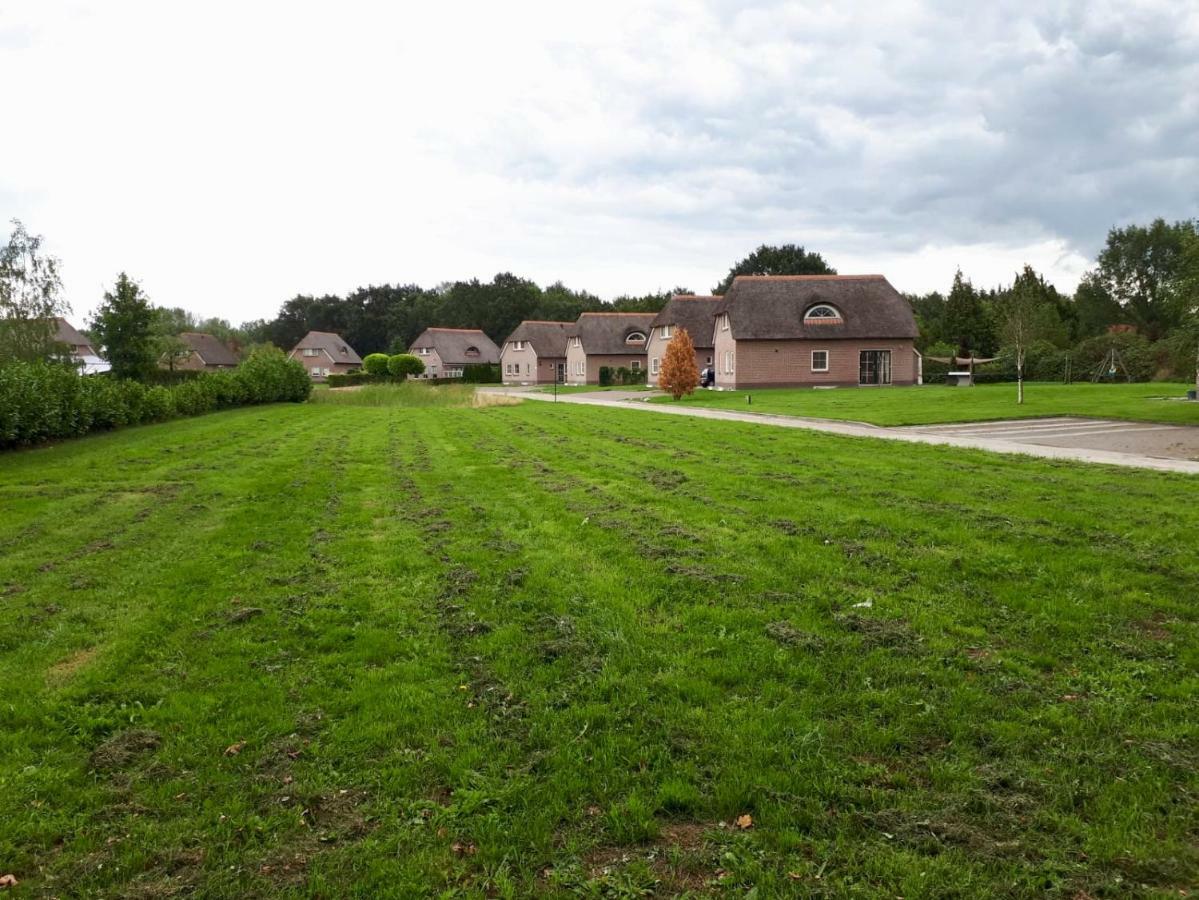 Villa Martensplek Met Sauna Tiendeveen Екстериор снимка