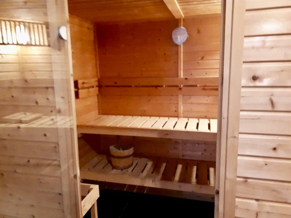 Villa Martensplek Met Sauna Tiendeveen Екстериор снимка